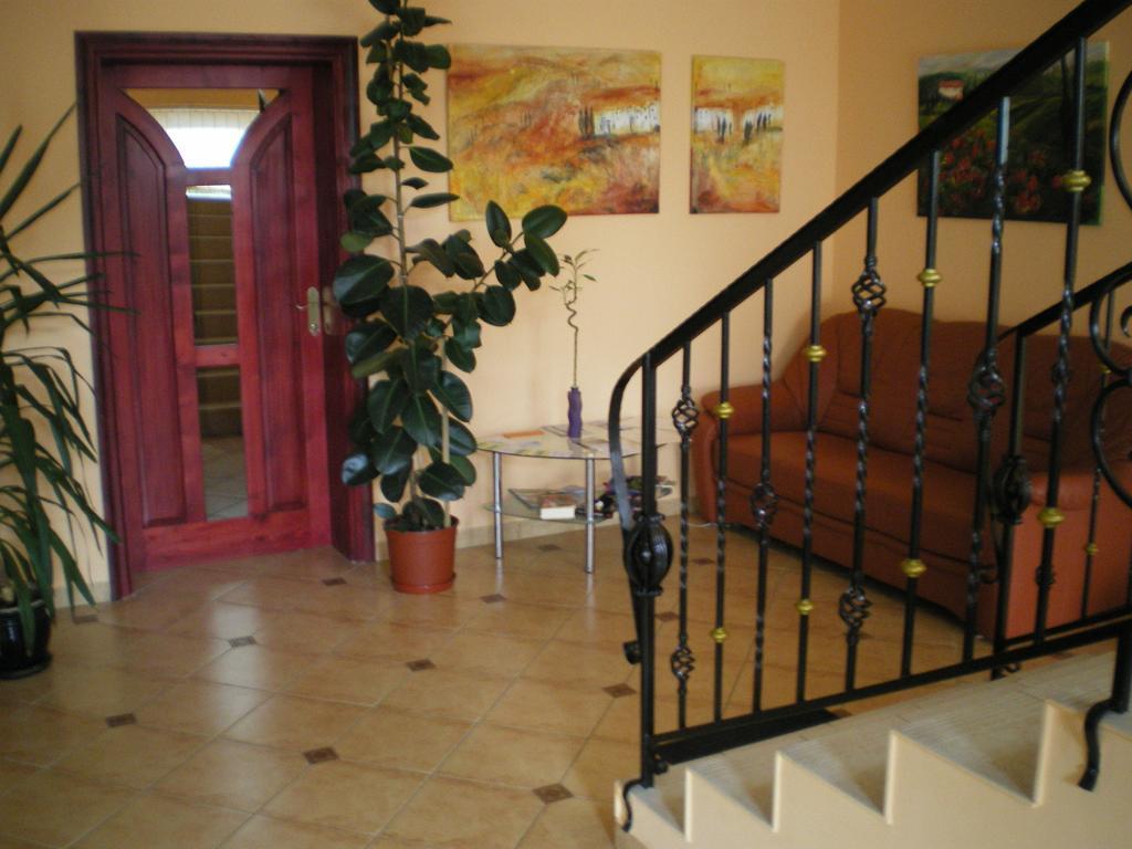 Mediterran-Apartmanok-Харканы Экстерьер фото