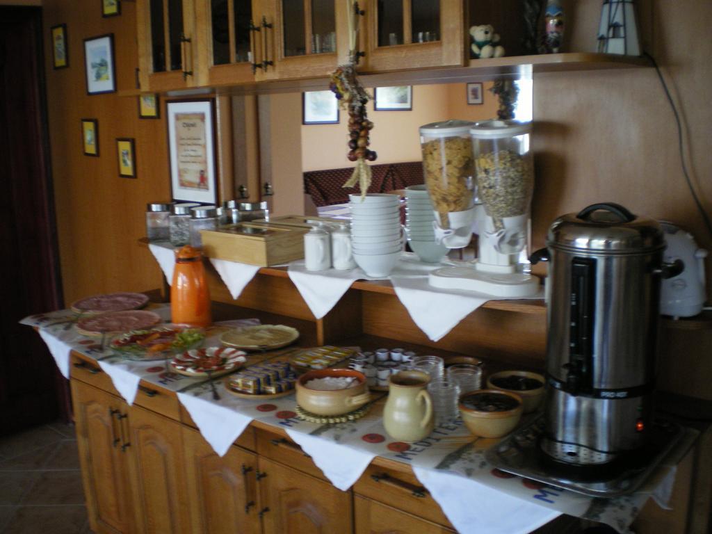 Mediterran-Apartmanok-Харканы Экстерьер фото